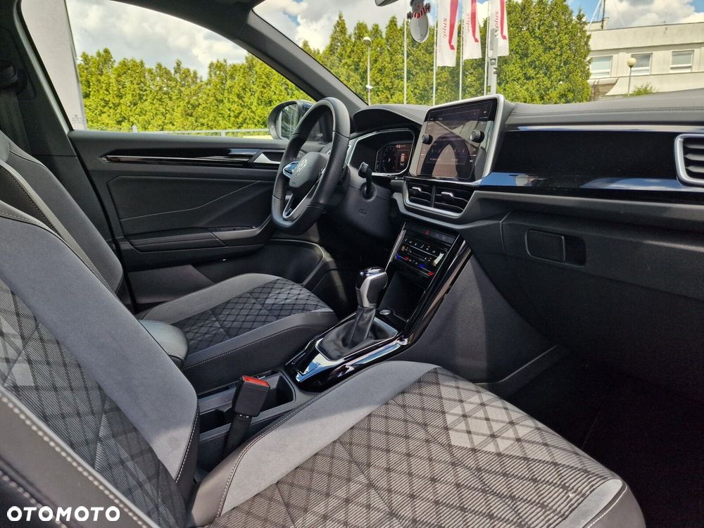 Volkswagen T-Roc 1.5 TSI R-Line DSG - 17
