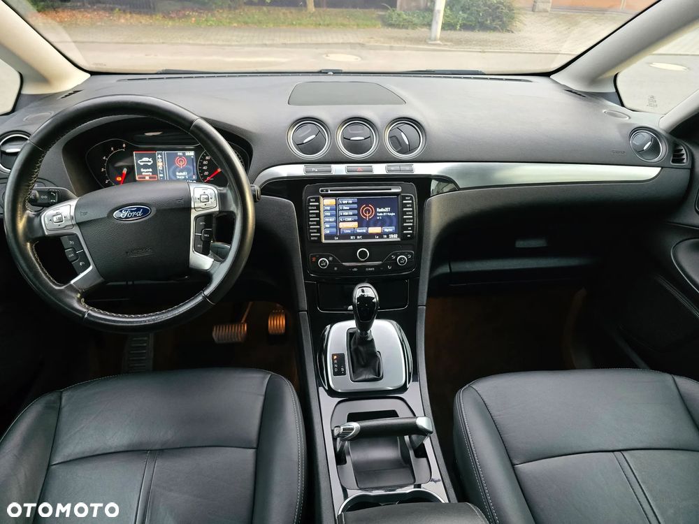 Ford S-Max 2.0 TDCi Titanium - 19