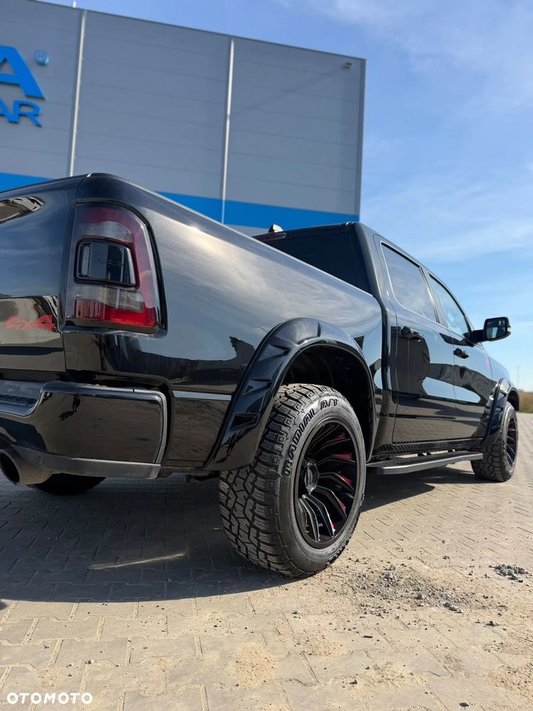 Dodge RAM 5.7 4x4 - 6