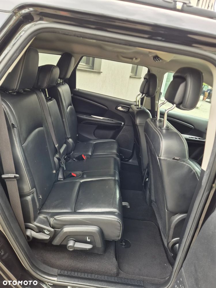 Fiat Freemont 2.0 Multijet 16V DPF Automatik Allrad Black Code - 16