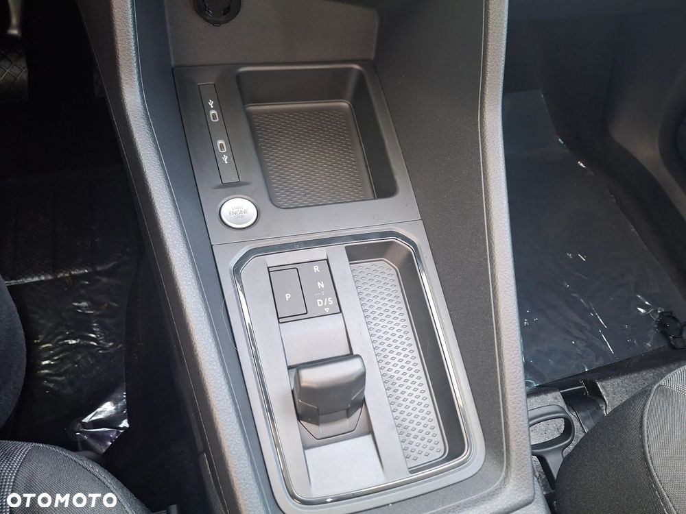 Volkswagen Caddy 2.0 TDI DSG - 27