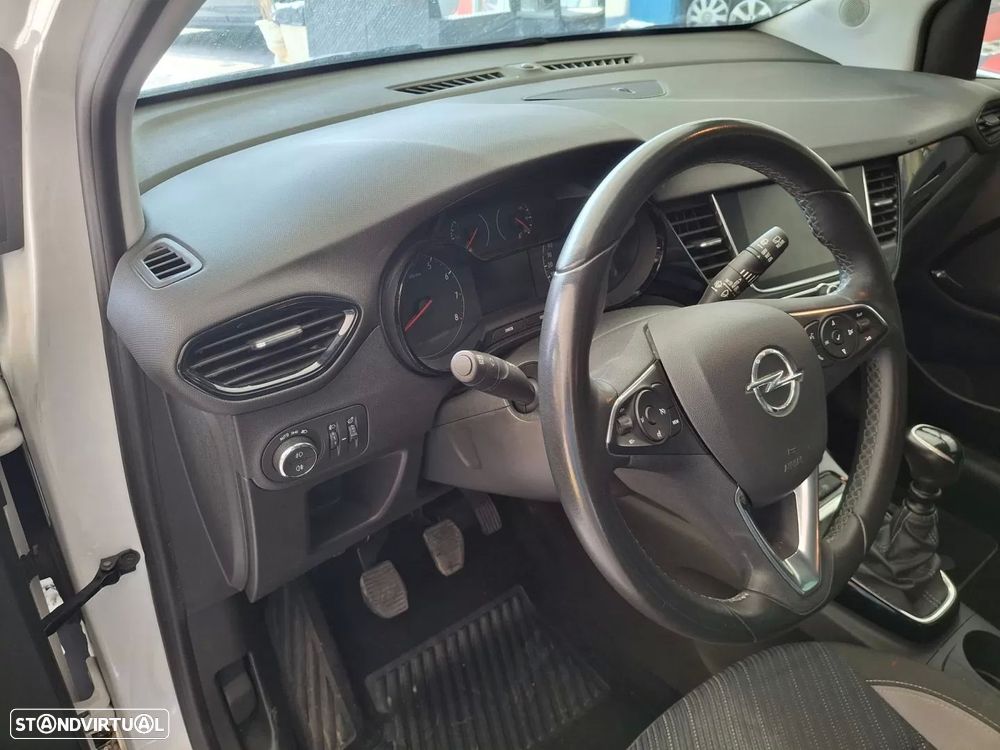 Opel Crossland X 1.2 T 120 Anos - 9