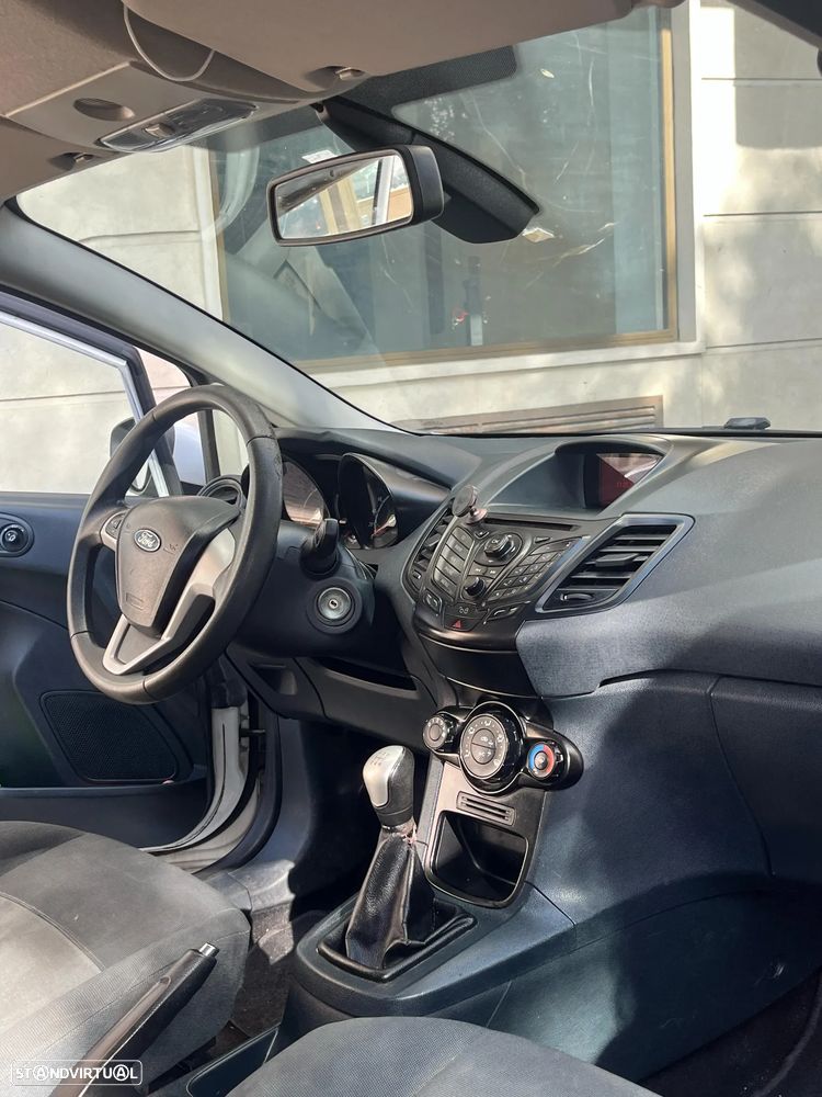 Ford Fiesta 1.4 TDCI Trend - 11