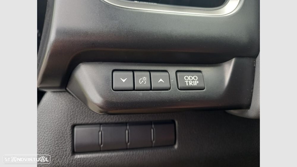 Lexus UX 250h Executive - 14