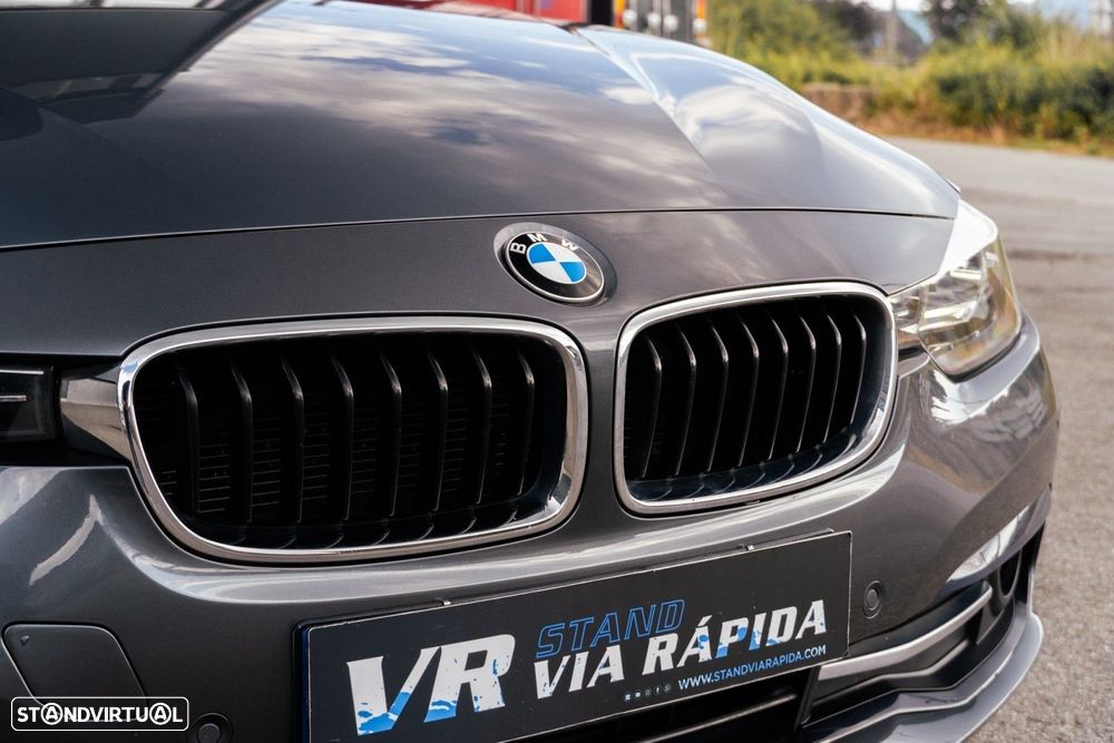 BMW 318 d Line Sport Auto - 41