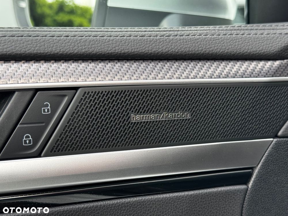 Volkswagen Arteon 2.0 TSI OPF 4Motion DSG R - 28