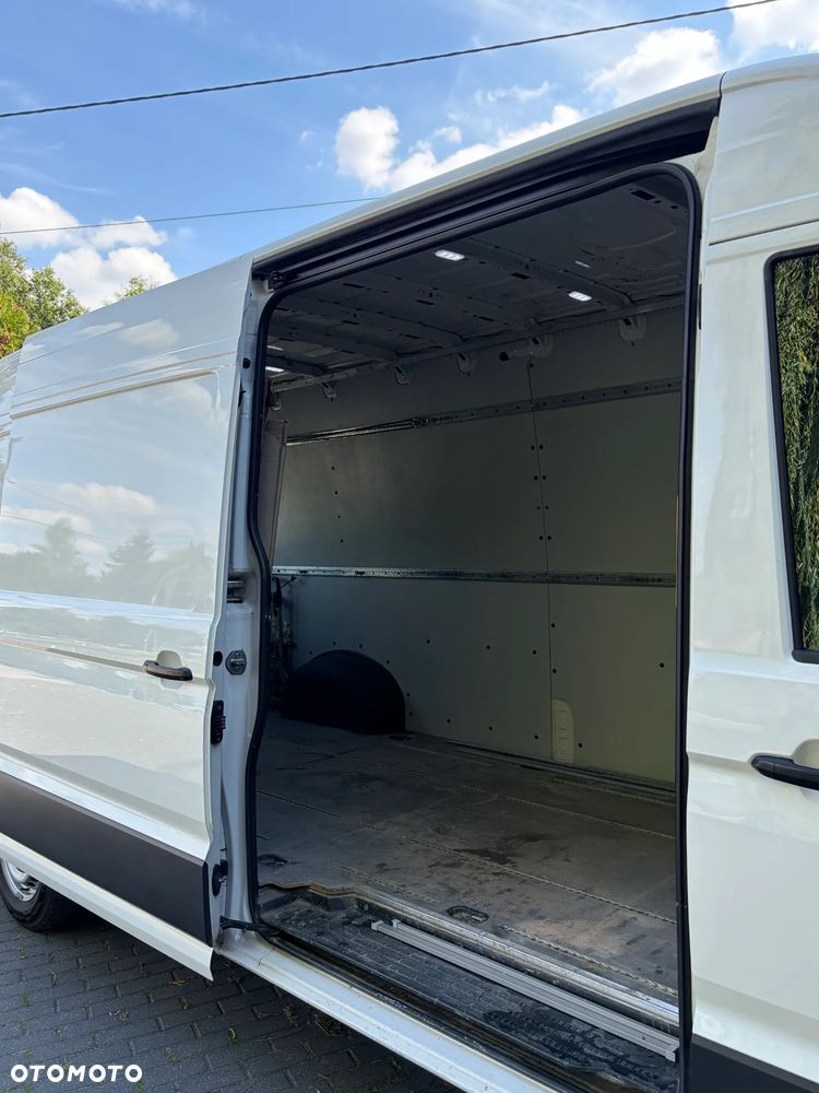 Volkswagen Crafter - 19