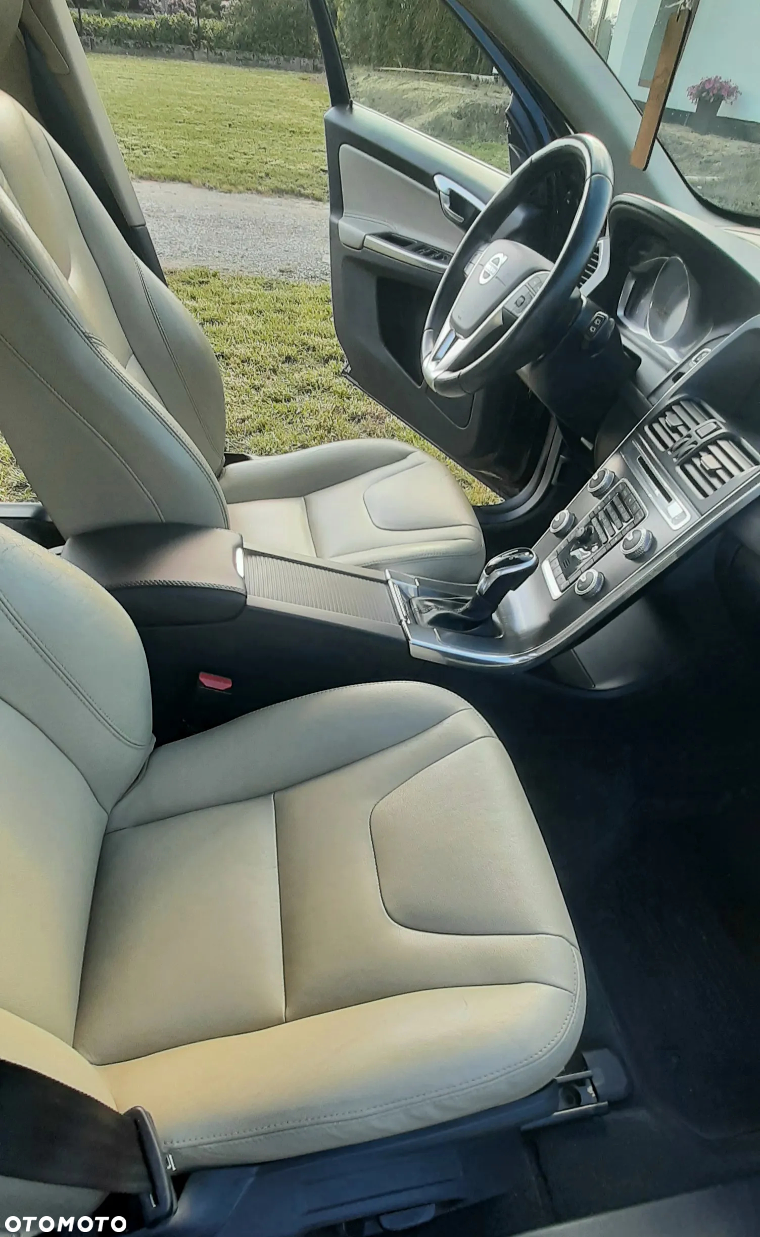 Volvo XC 60 T6 AWD Drive-E Summum - 11