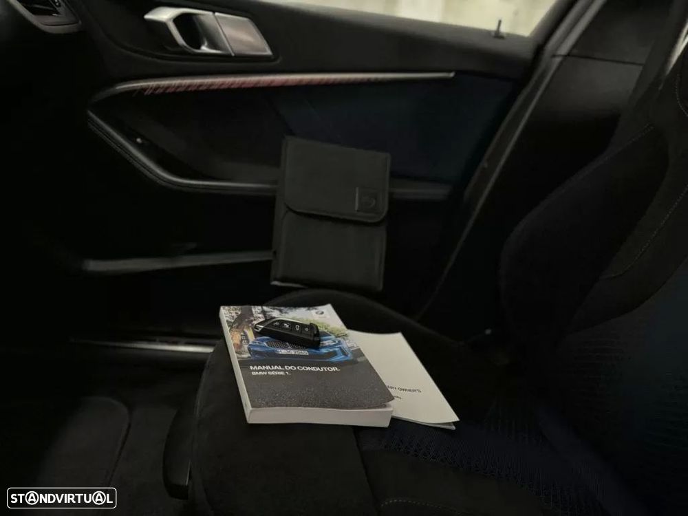 BMW 116 d Pack M - 47