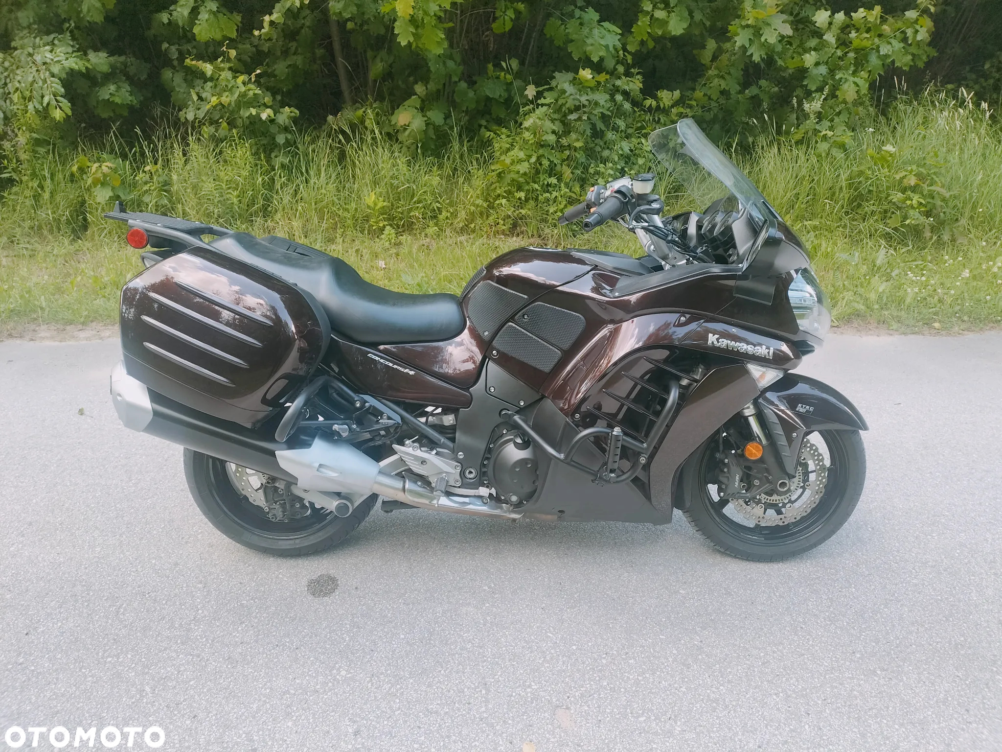 Kawasaki GTR - 5