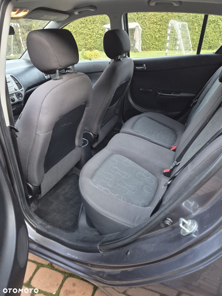 Hyundai i20 1.2 Classic + - 10