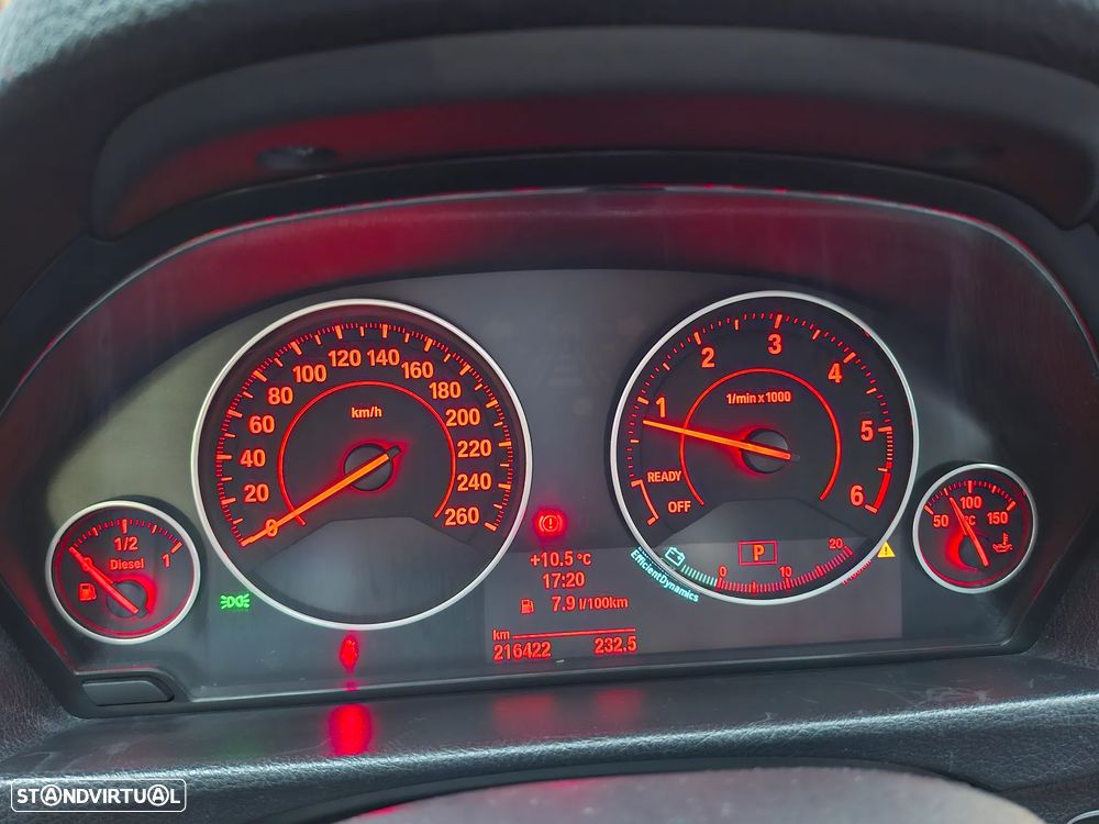 BMW 320 d Auto Pack M - 37