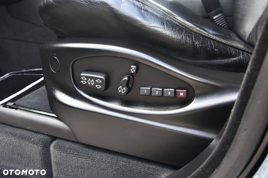 BMW X5 3.0 i - 14