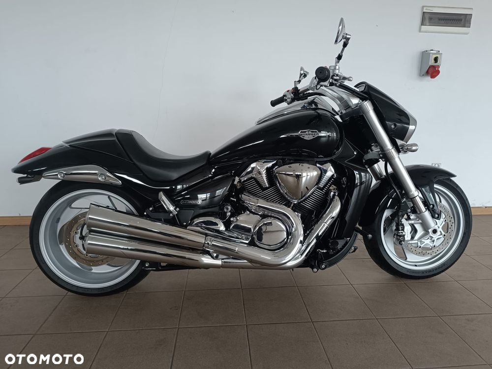 Suzuki Boulevard - 3