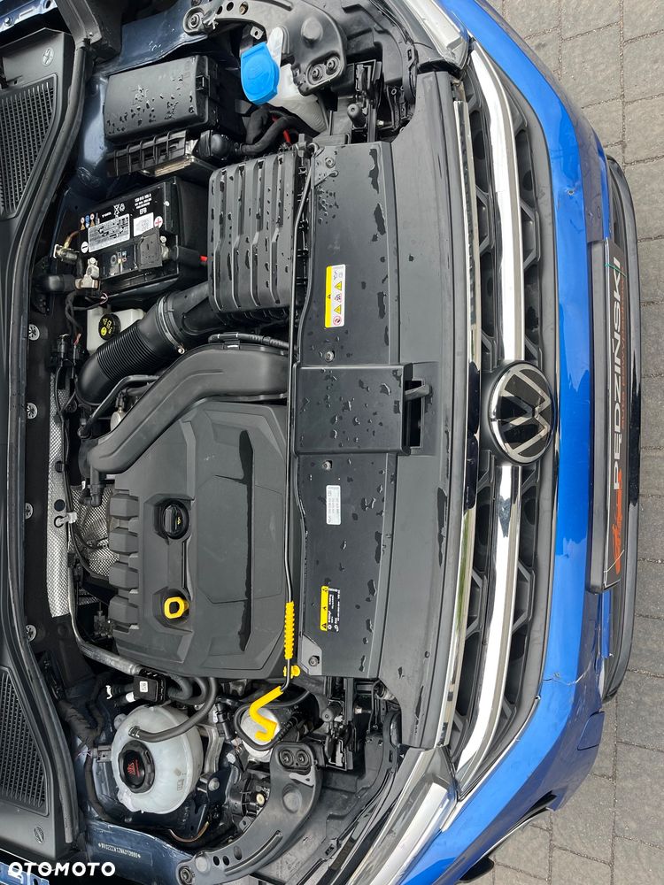 Volkswagen T-Roc - 17