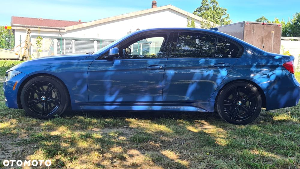 BMW Seria 3 335i Edition Exclusive - 7