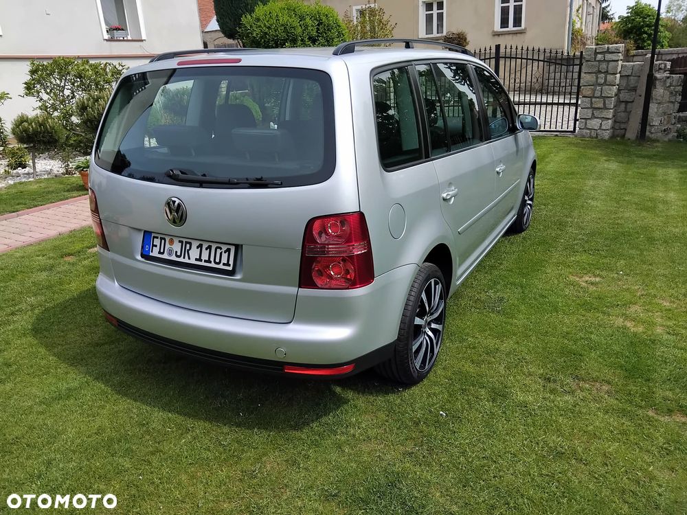 Volkswagen Touran 1.6 Freestyle - 8