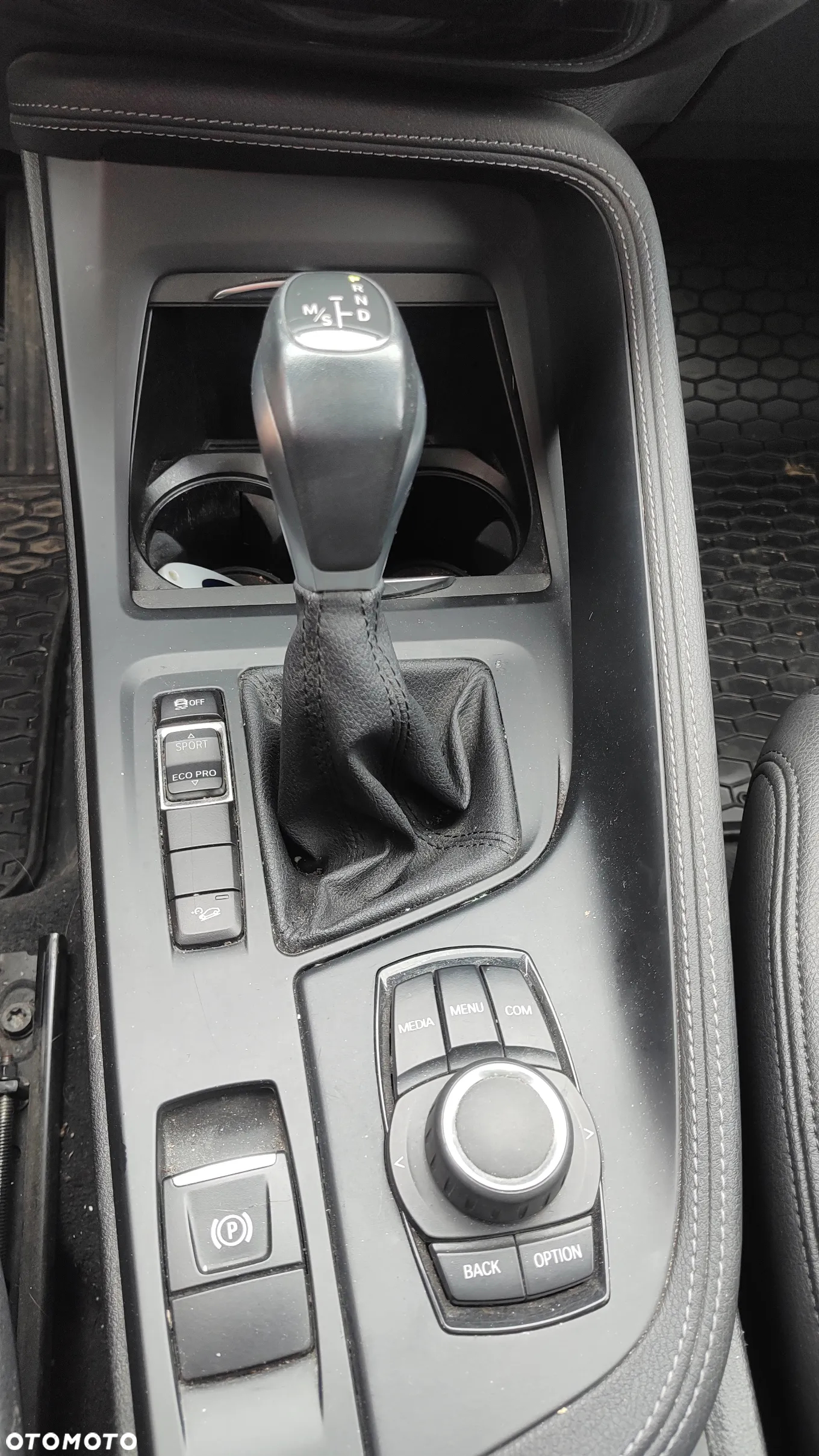 BMW X1 - 16