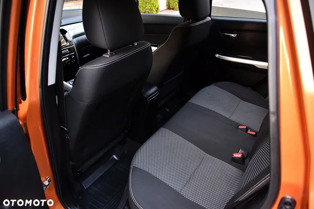 Suzuki Vitara 1.6 DDiS (4x4) Allgrip Comfort+ - 38