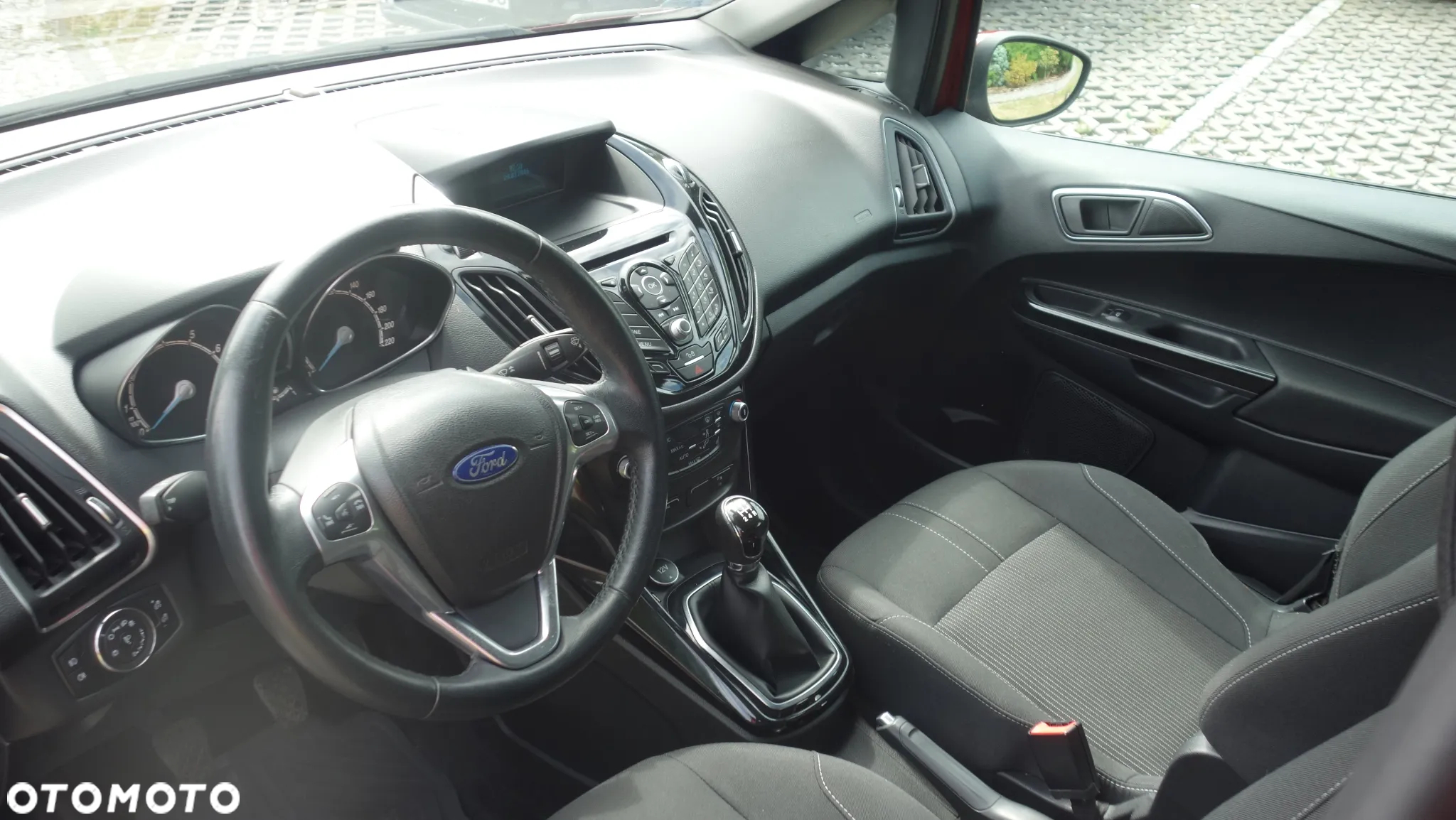 Ford B-MAX 1.0 EcoBoost Titanium X EU6 - 17