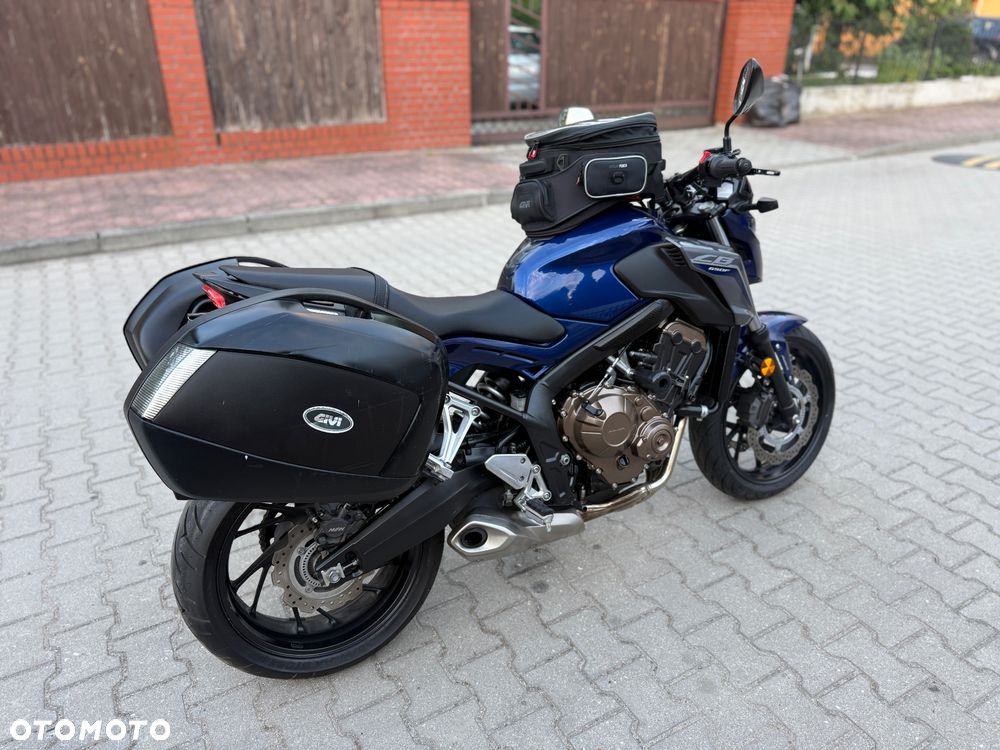Honda CB - 9