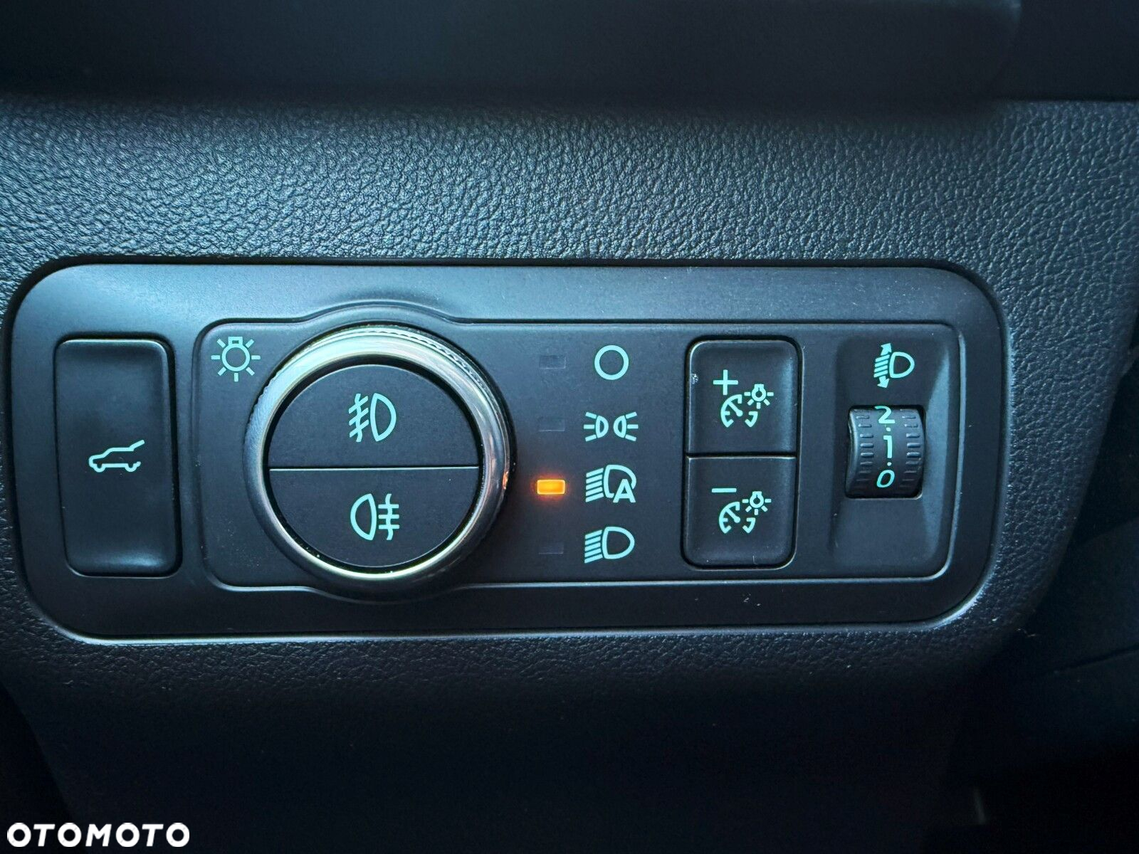 Ford Kuga - 17