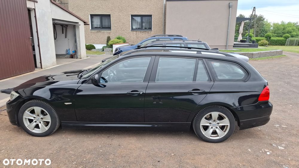 BMW Seria 3 318d DPF Edition Exclusive - 18