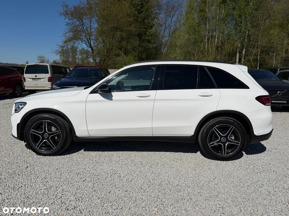 Mercedes-Benz GLC 200 d 4Matic 9G-TRONIC AMG Line - 8