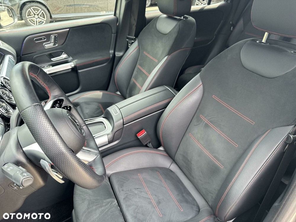 Mercedes-Benz GLB 200 AMG Line 7G-DCT - 15