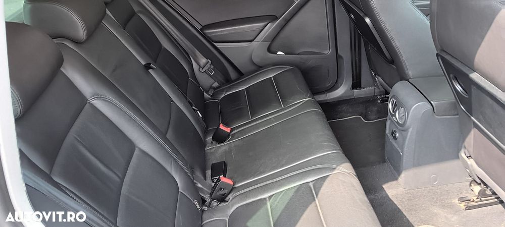 Volkswagen Tiguan 2.0 TDI DPF BlueMotion Technology Sport & Style - 6