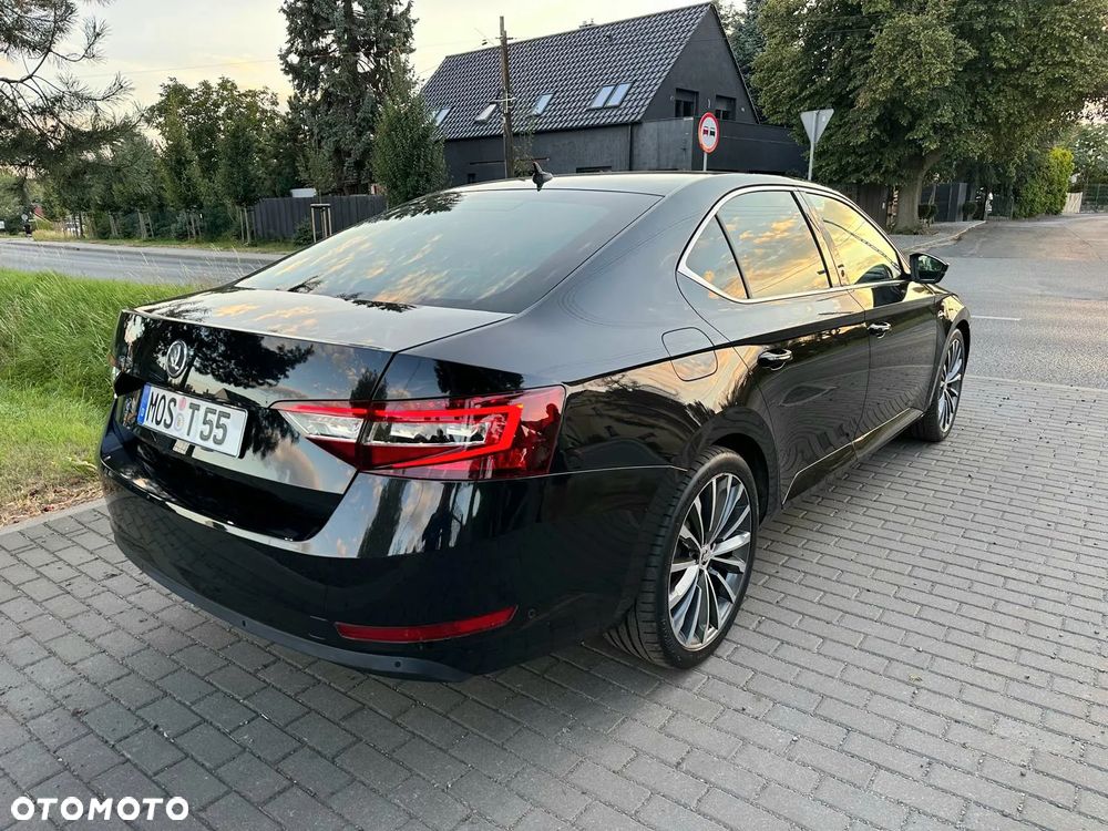 Skoda Superb 2.0 TDI DSG L&K - 10