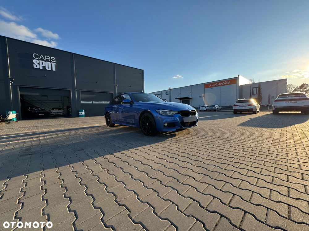 BMW Seria 3 330i xDrive M Sport Shadow - 10