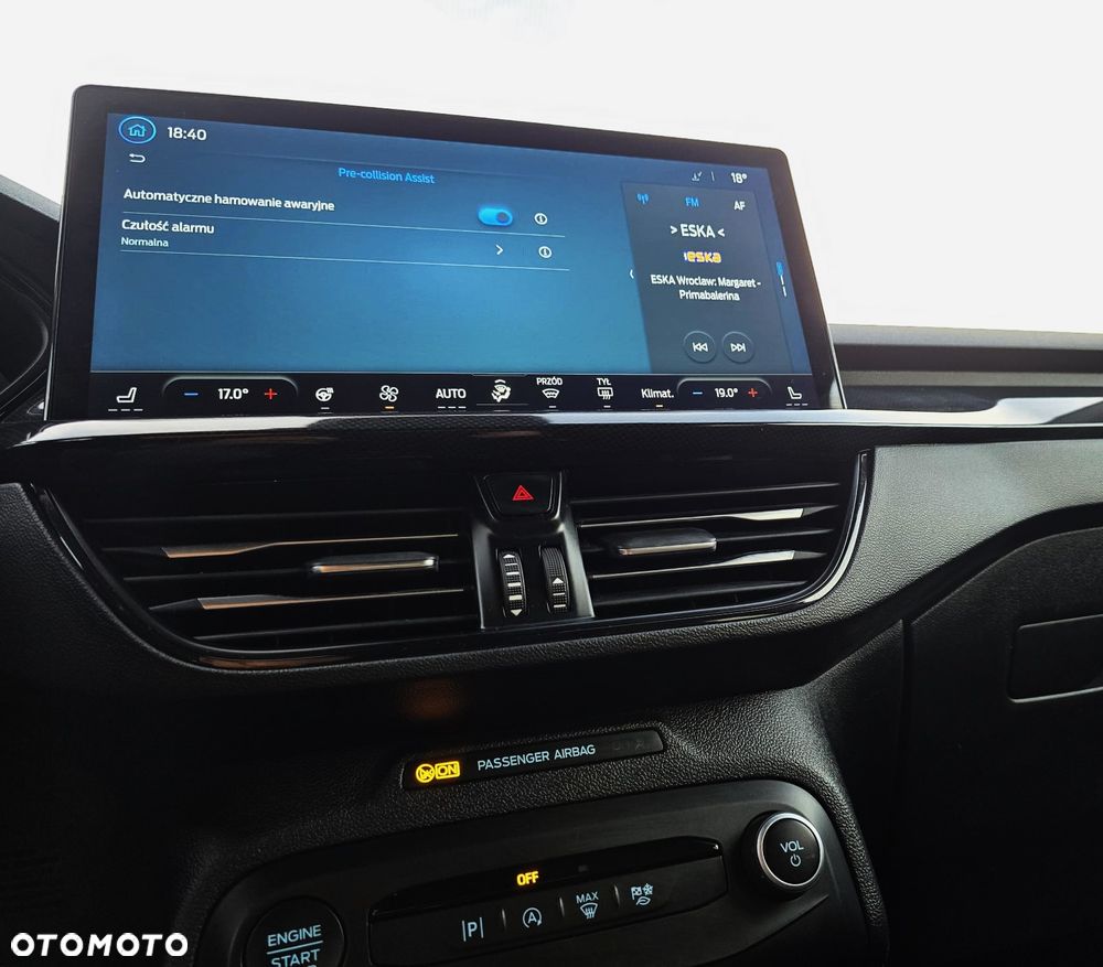 Ford Focus 1.5 EcoBlue Start-Stopp-System ST-LINE - 28