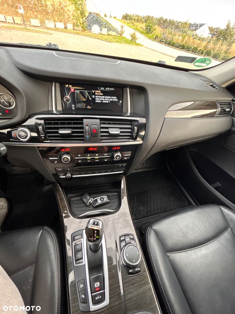 BMW X3 xDrive20d xLine - 9