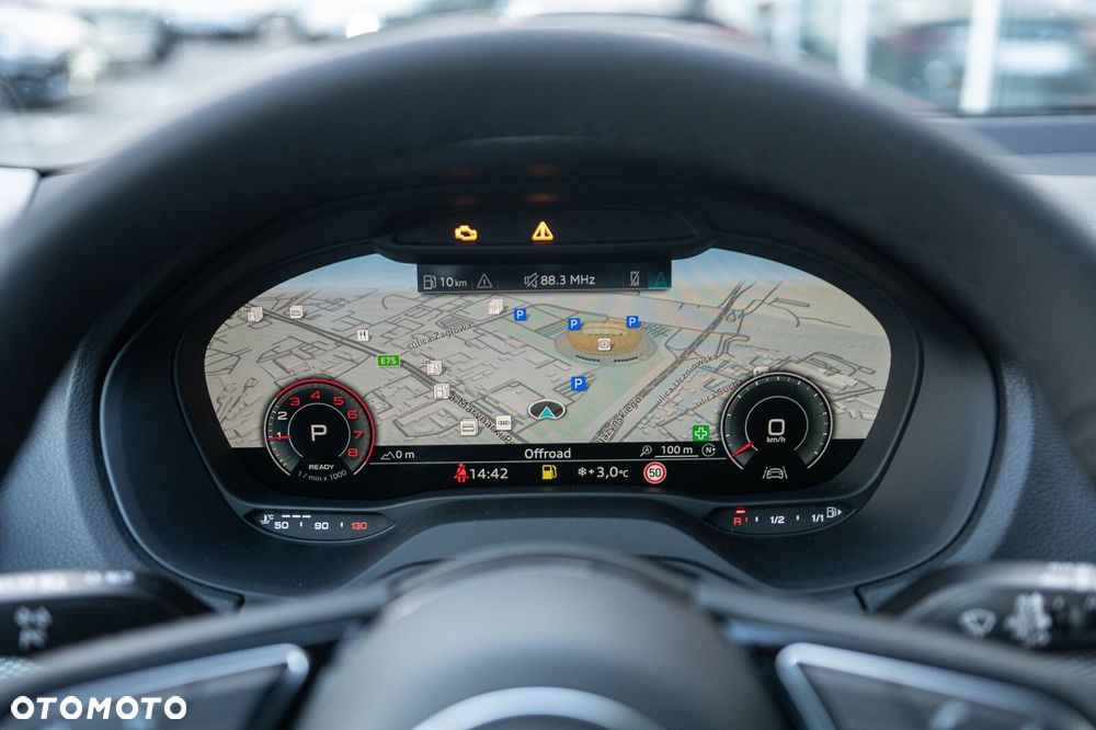 Audi Q2 - 18