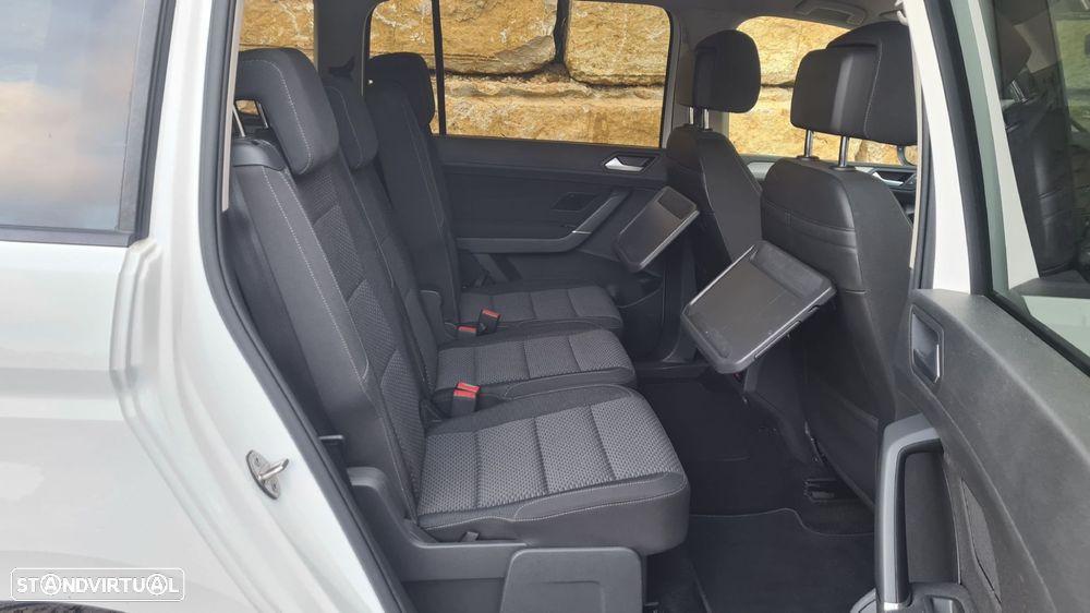 VW Touran 1.6 TDI Confortline DSG - 41