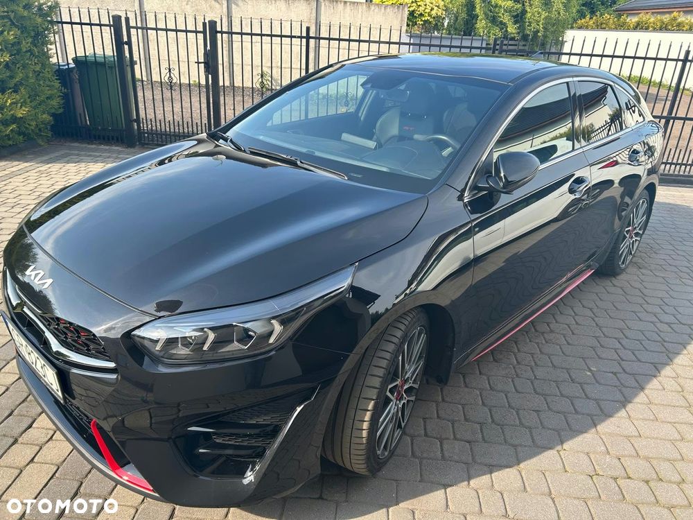 Kia ProCeed 1.6 T-GDI GT DCT - 1