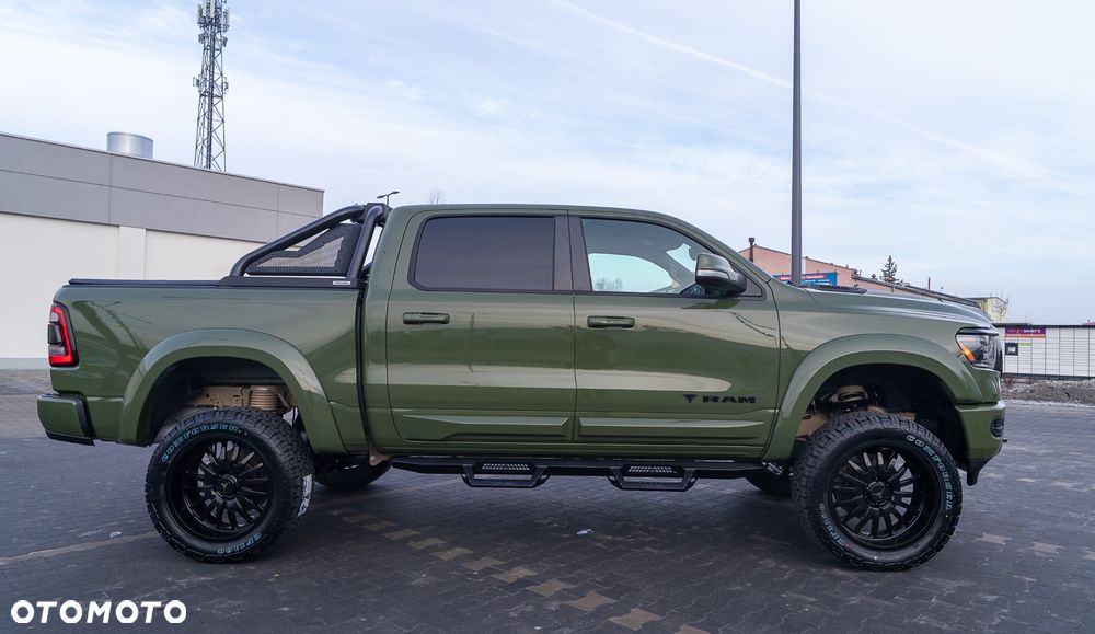 RAM 1500 Crew Cab MB Sport - 6