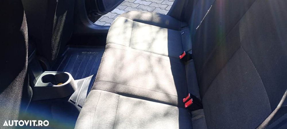 Skoda RAPID 1.4 TDI Active - 6