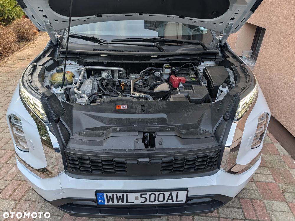 Mitsubishi Outlander - 25
