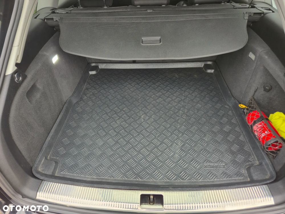 Audi A4 Avant 2.0 TDI - 22