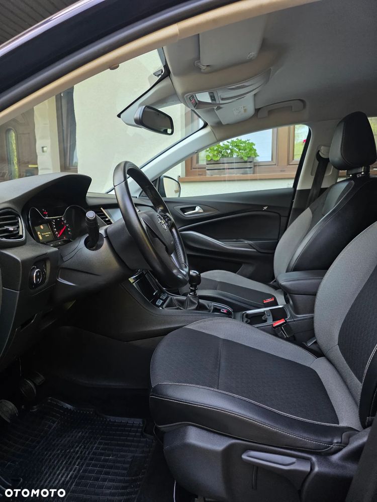Opel Grandland X 1.6 D Start/Stop INNOVATION - 12