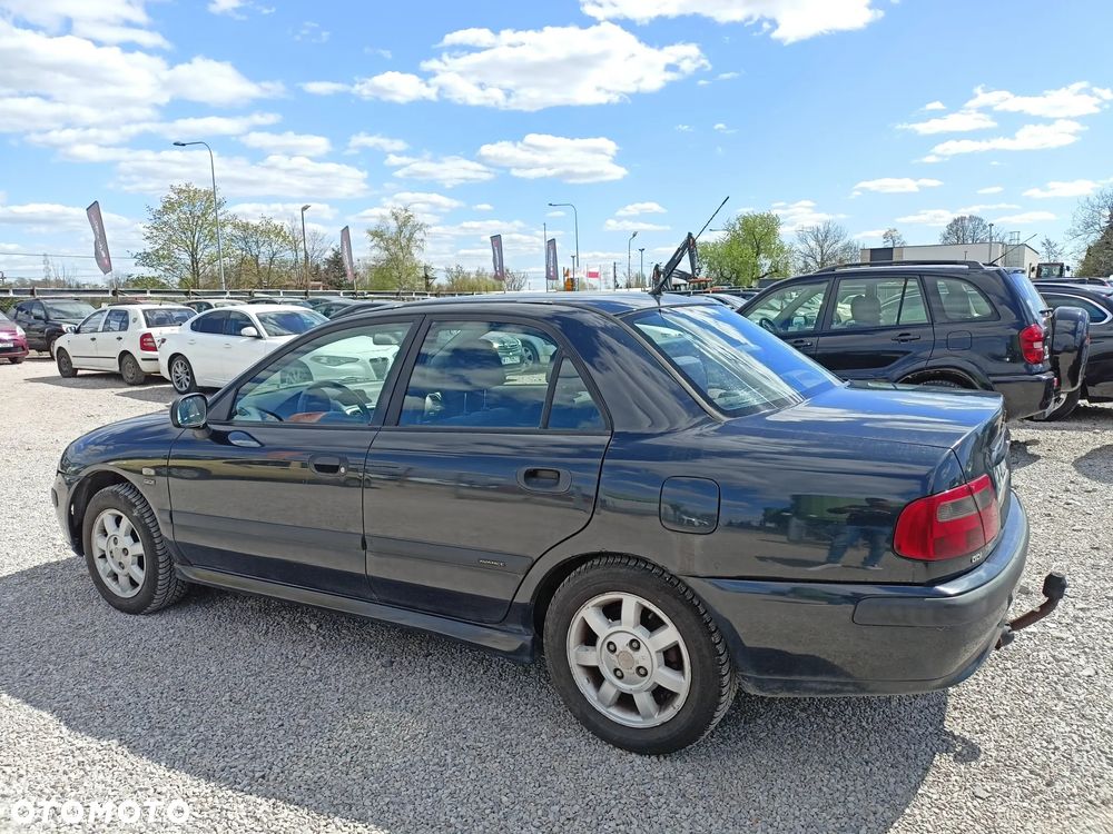 Mitsubishi Carisma - 3