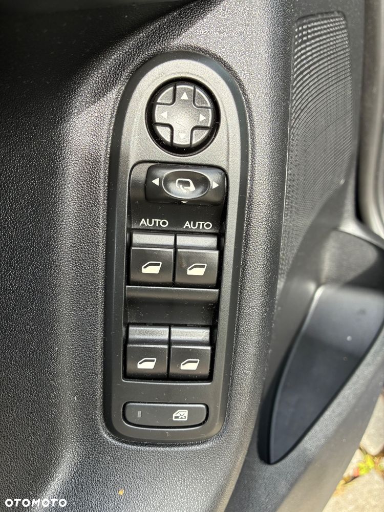 Citroën C3 1.2 PureTech Exclusive - 16