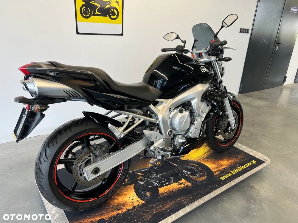 Yamaha FZ6 - 6