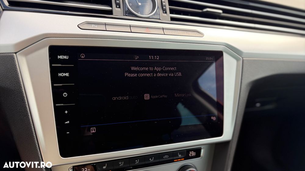 Volkswagen Passat - 35