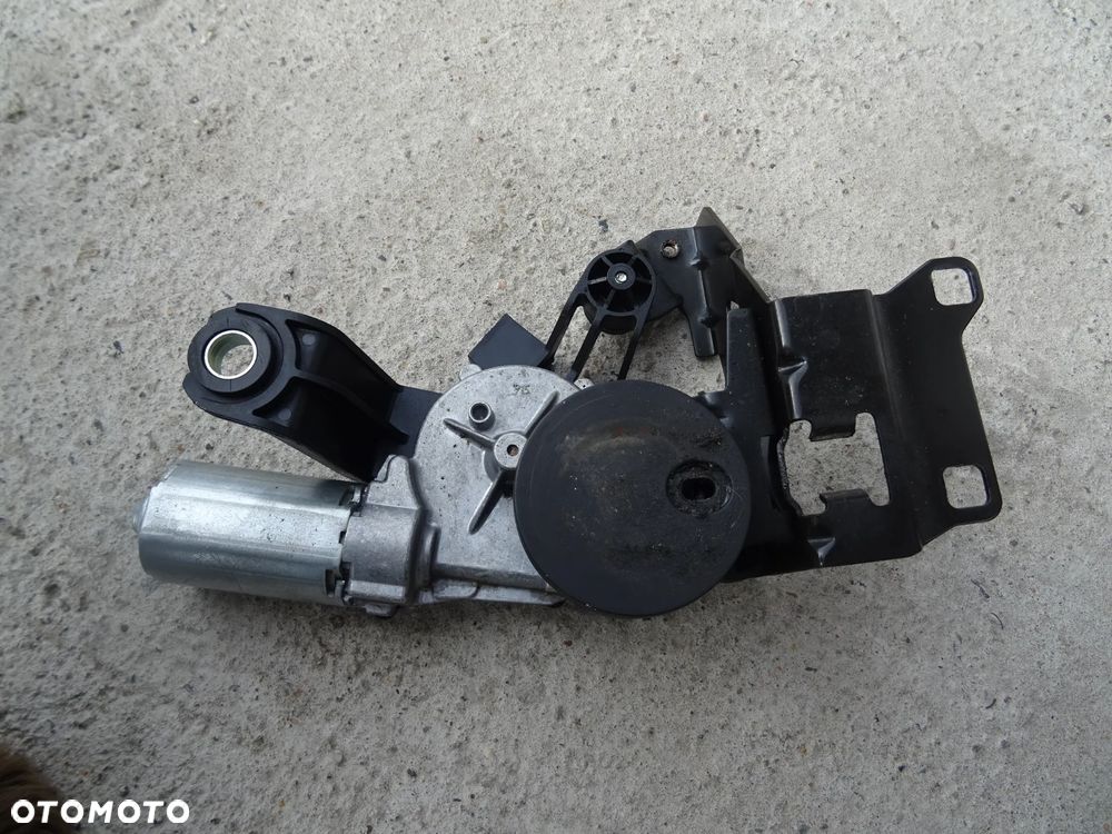BMW E61 MECHANIZM SILNICZEK WYCIERACZKI TYLNEJ KLAPY TYŁ - 3