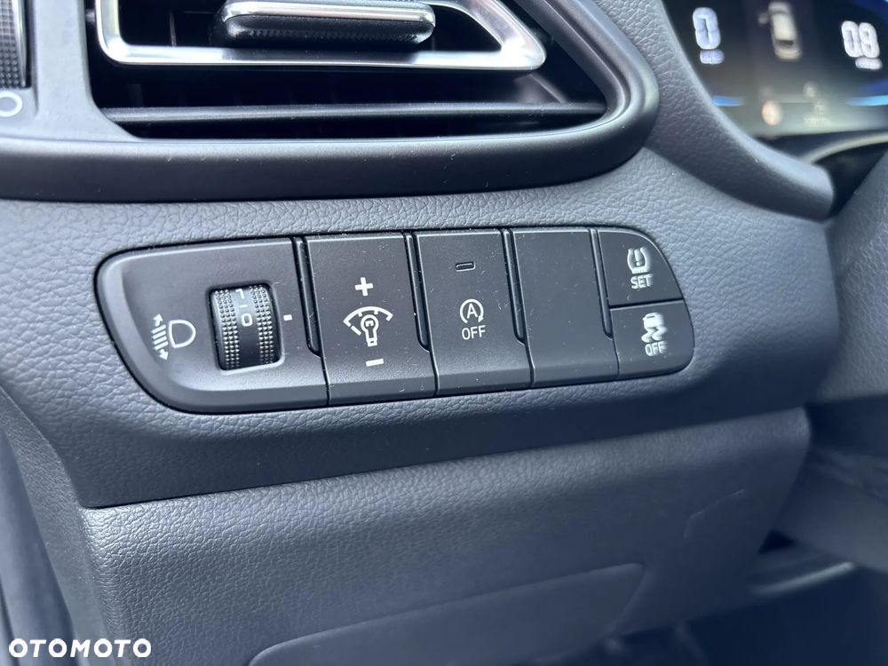 Hyundai i30 1.0 T-GDI Modern DCT - 23