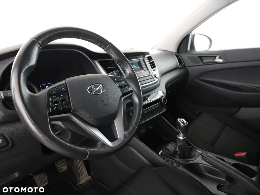 Hyundai Tucson 1.7 CRDI BlueDrive Comfort 2WD - 15