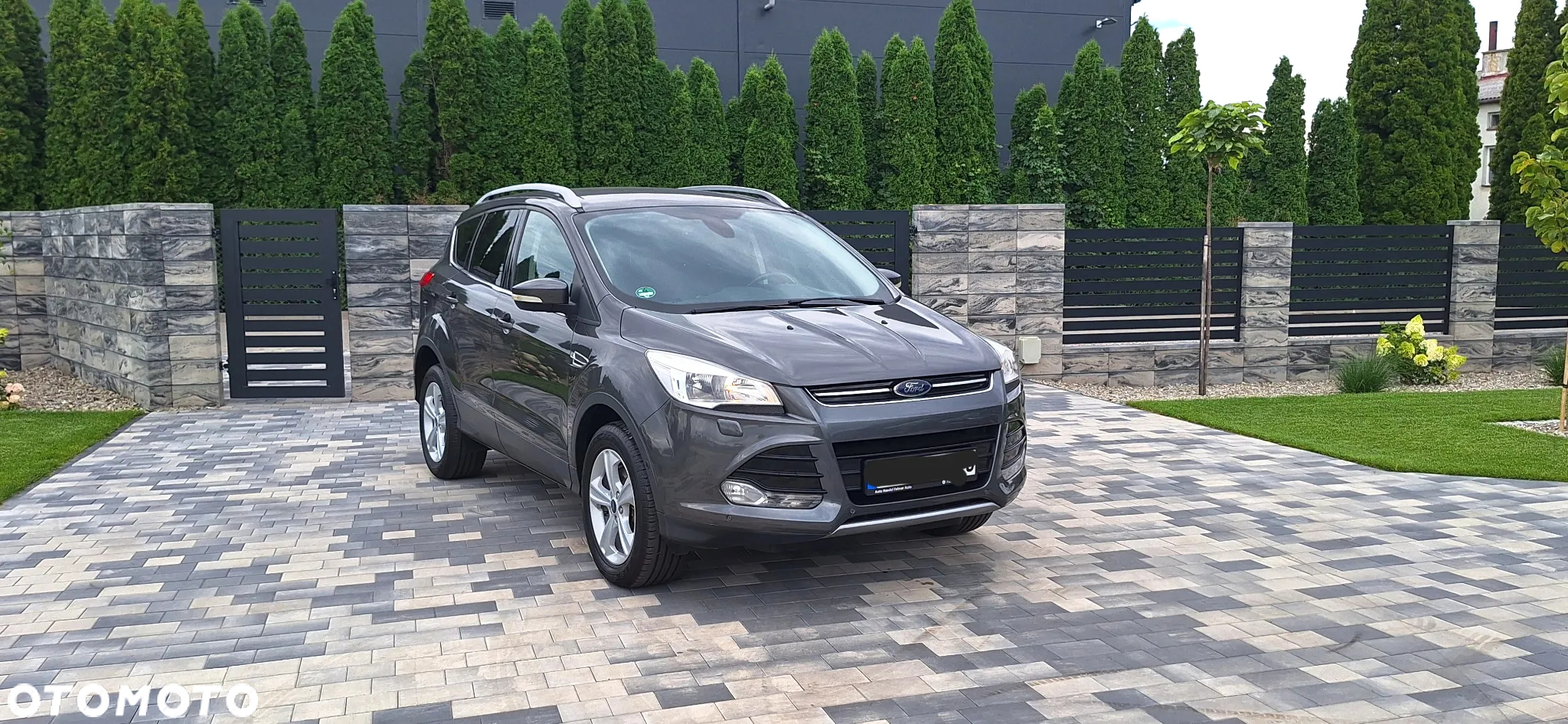 Ford Kuga 2.0 TDCi 4WD Titanium - 4